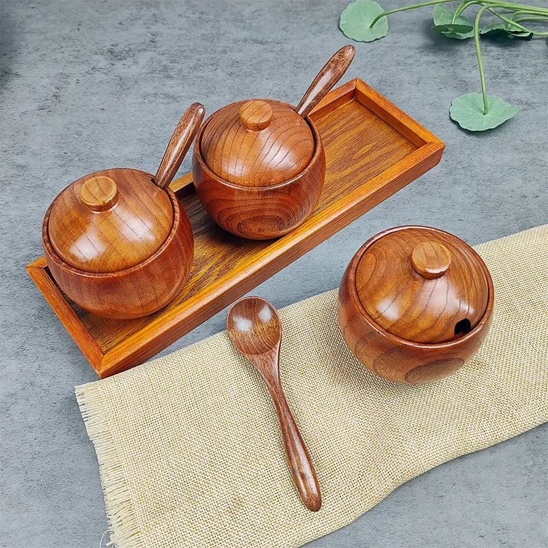 Juego de salero y pimentero de madera