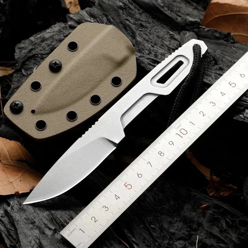 Cuchillo de hoja fija con funda de Kydex