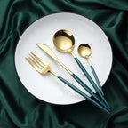 Juego de cubiertos de acero inoxidable con tenedor, cuchara, cuchillo y palillos